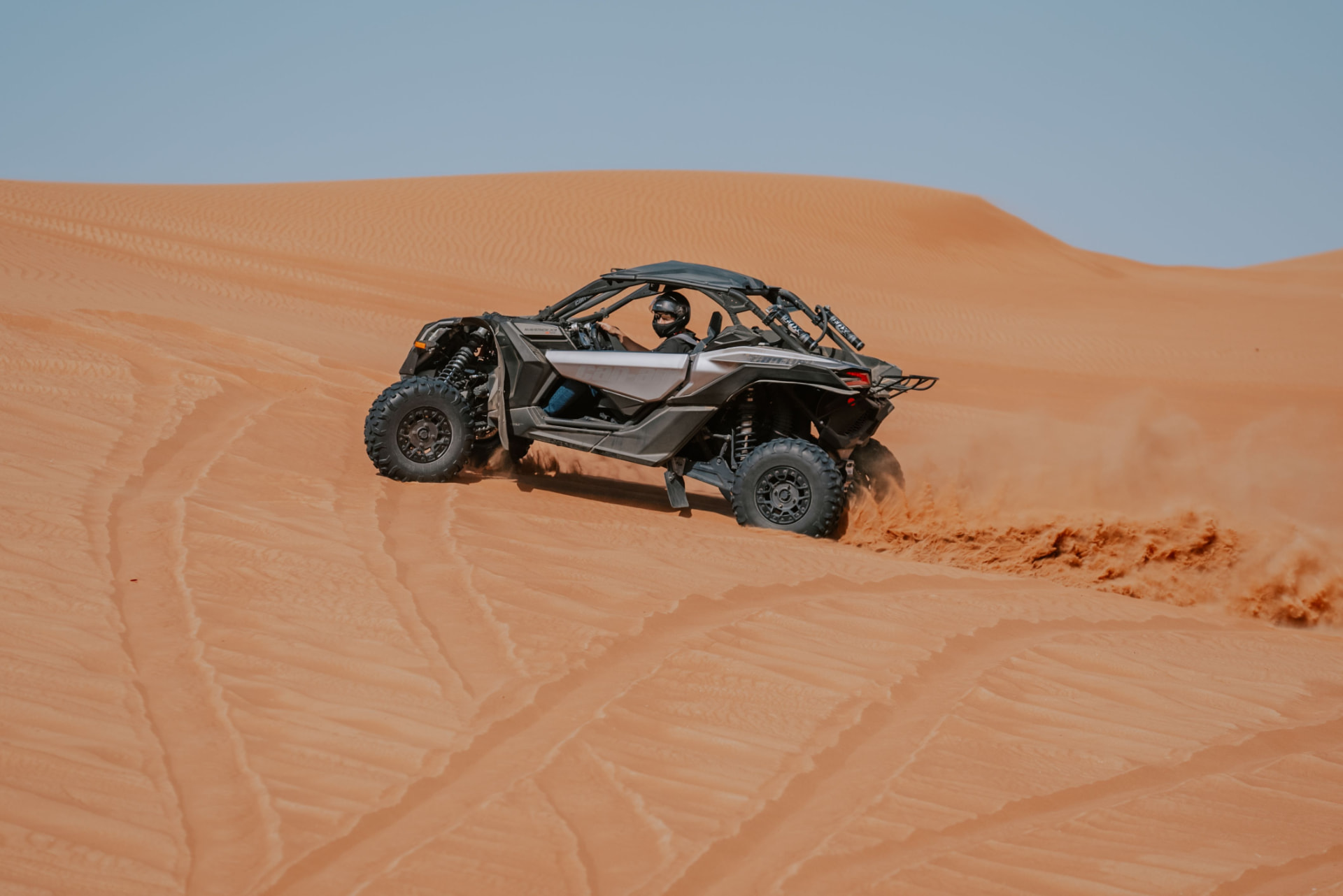 Passeio de Buggy na Ilha do Sal sobre as dunas de areia